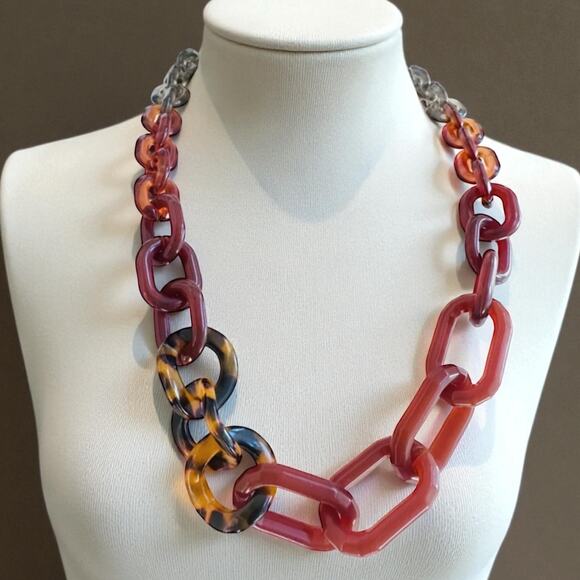 Banana Republic Multi-Tone Lucite Chain-Link Statement Necklace - Picture 9 of 9